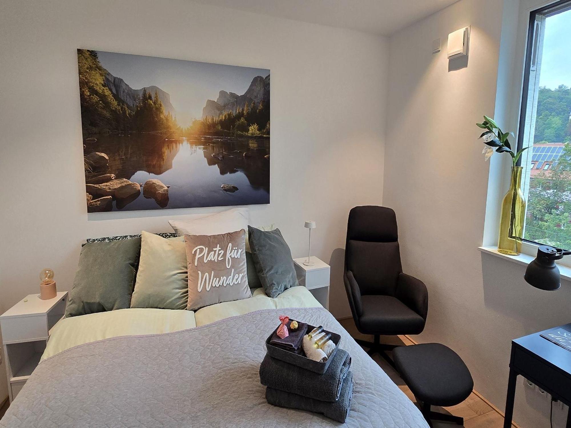 Stadtnahes Gaestezimmer Im Penthouse Bei Esi 蒂宾根 外观 照片